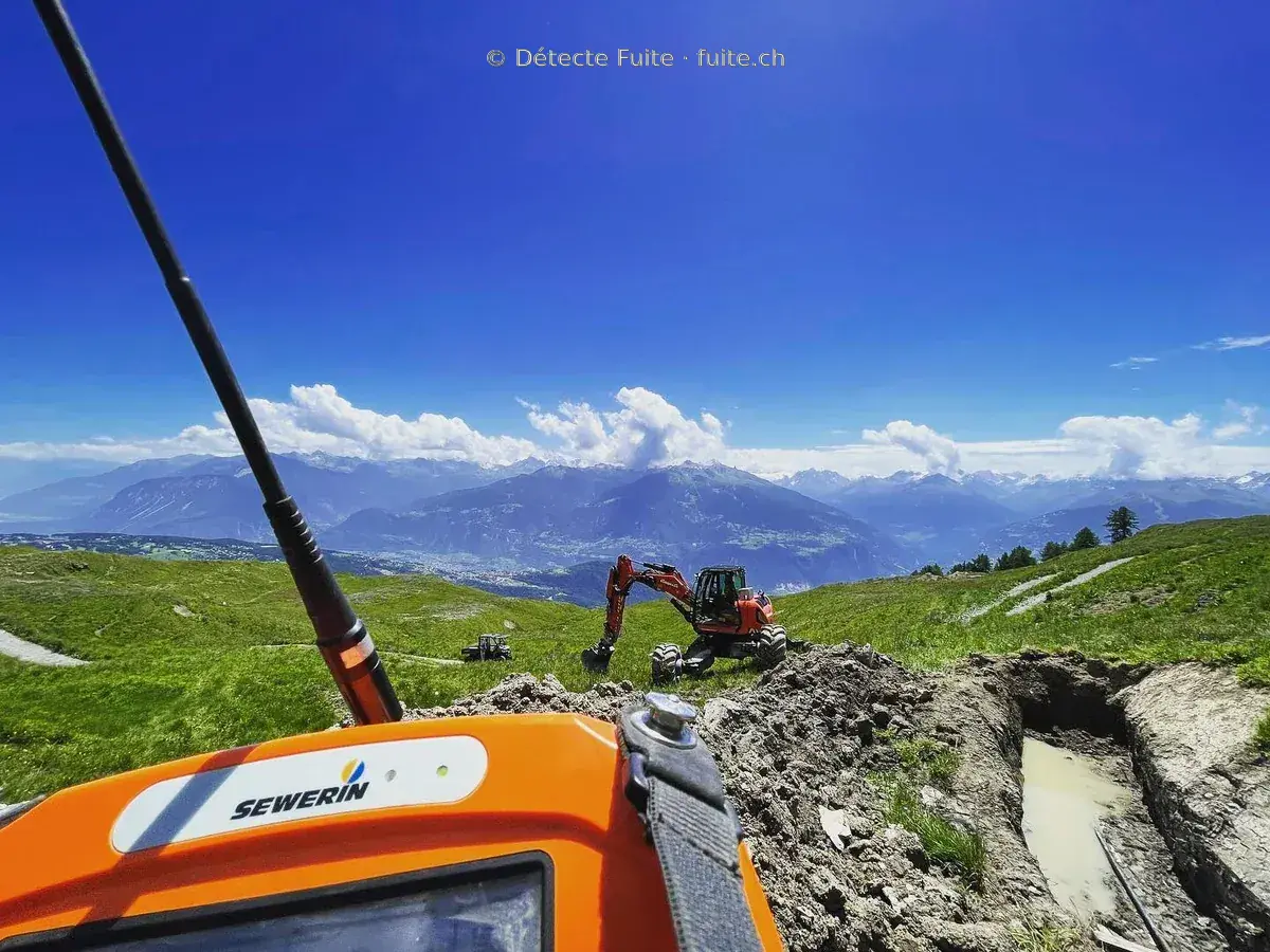 Appareil de détection au premier plan d’un chantier de conduite en montagne