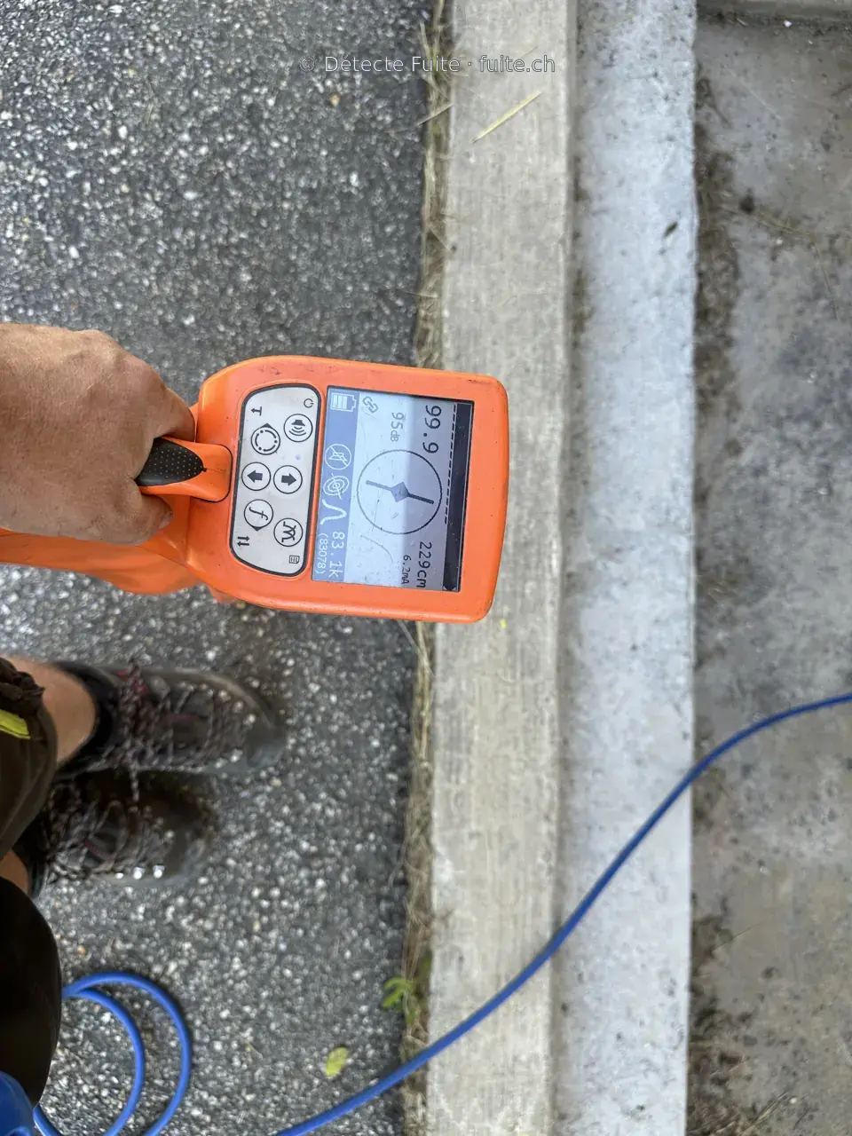Appareil de corrélation et capteurs raccordés au réseau